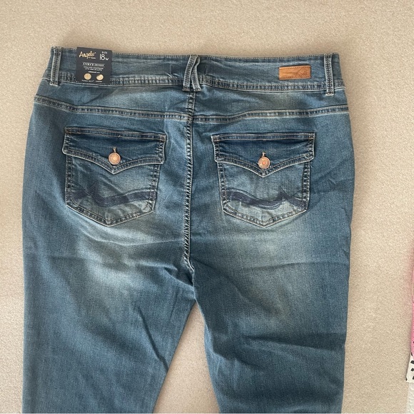 Angels Curvy Skinny Medium Wash Jeans Size 18W - Picture 13 of 13